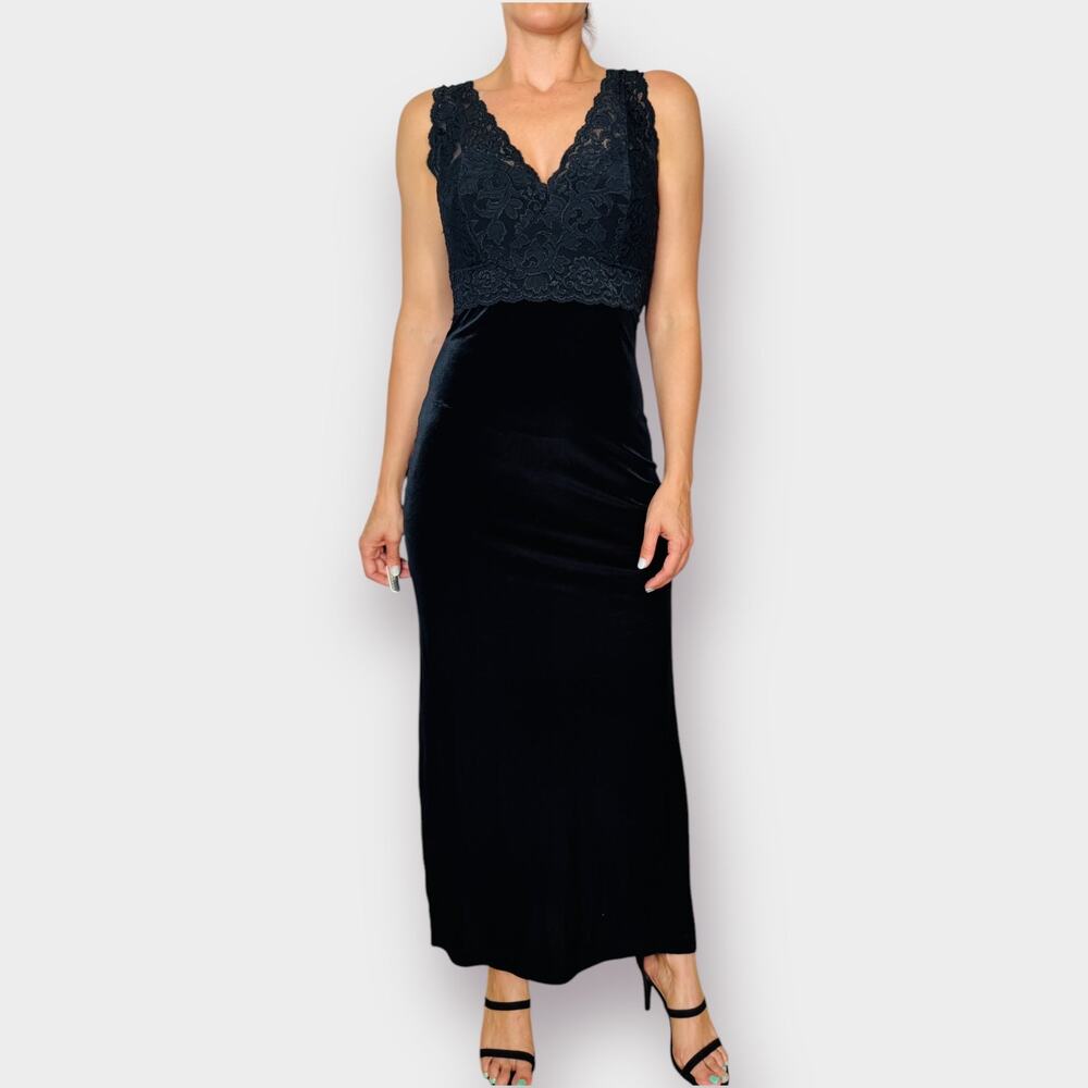 Y2K One Up Black Lace and Velour Gown Size 6 - Picture 3 of 5